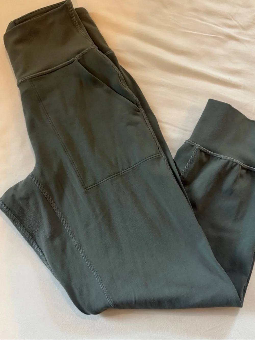 Lululemon athletica Align Joggers High-Rise Green Workout Leggings - Picture 10 of 10